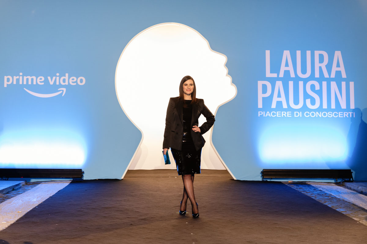 Rome, Italy, April 05, 2022 - Laura Pausini attends the premiere for the  movie Laura Pausini - Piacere di Conoscerti in Rome. Credits: Luigi de  Pompeis/Alamy Live News Stock Photo - Alamy